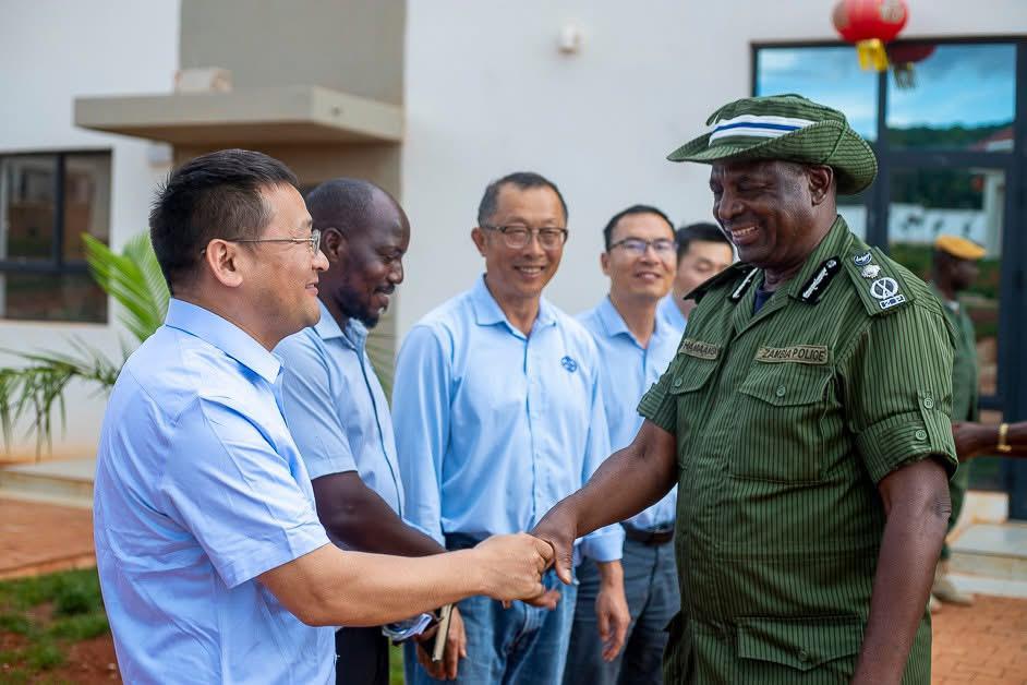 贊比亞警察總署副署長一行到訪中礦卡通巴礦山調(diào)研指導(dǎo)